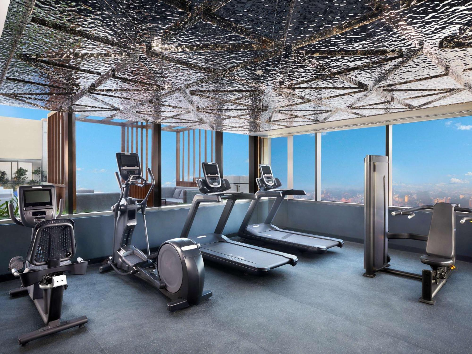 Novotel New Delhi City Centre ภายนอก รูปภาพ