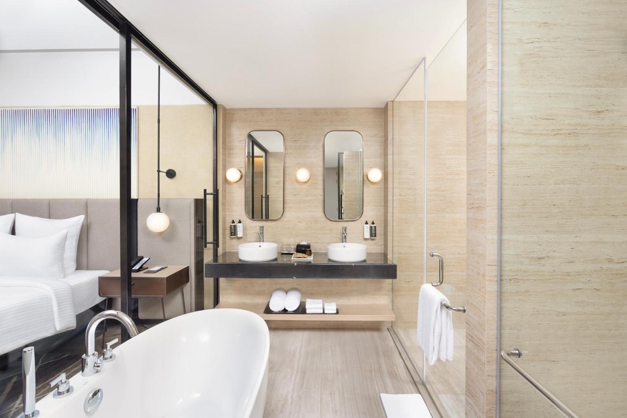 Novotel New Delhi City Centre ภายนอก รูปภาพ