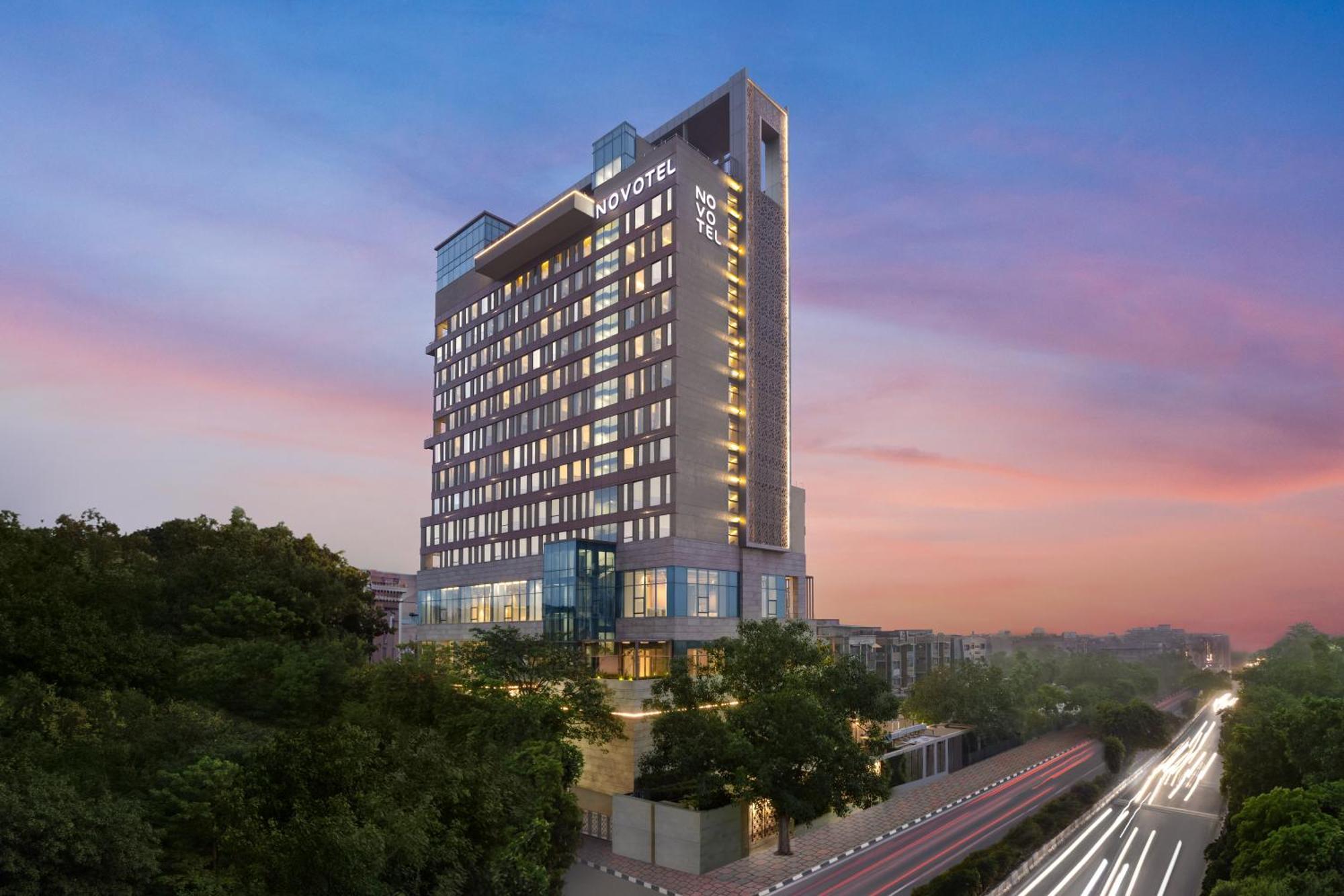 Novotel New Delhi City Centre ภายนอก รูปภาพ